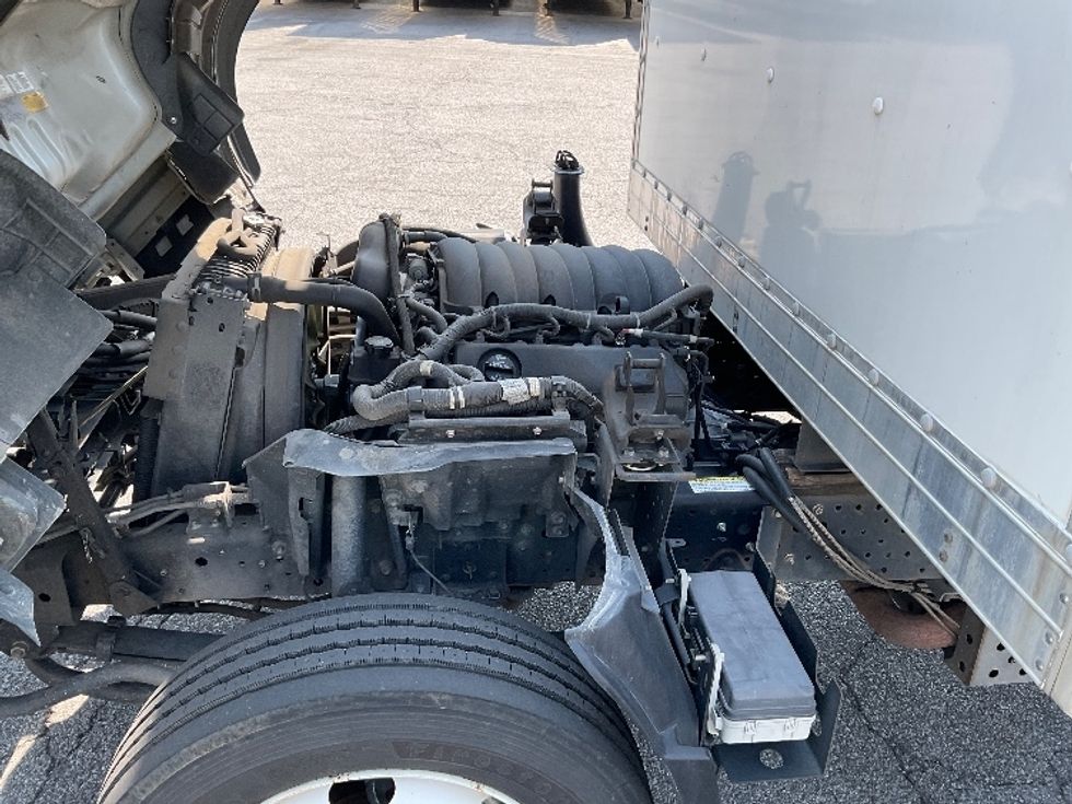Light Duty Box Truck-Light and Medium Duty Trucks-Isuzu-2021-NPR EFI-Fort Wayne-IN-141,526\n\t\tmiles-$ 33,250 - Image 24
