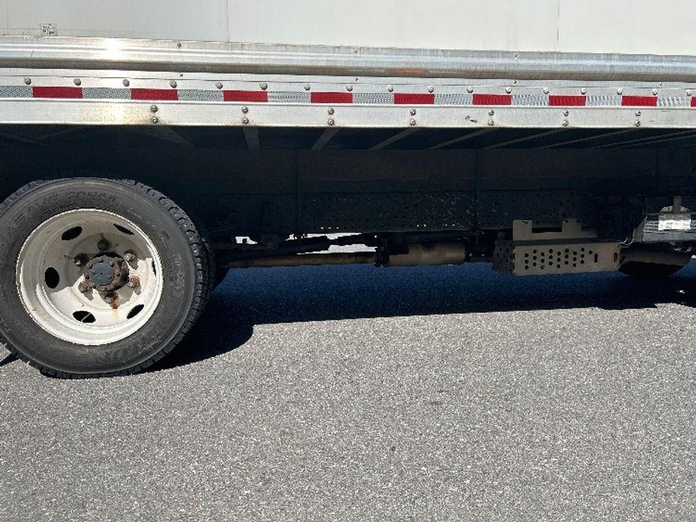 Light Duty Box Truck-Light and Medium Duty Trucks-Isuzu-2021-NPR EFI-Franklin-MA-119,834\n\t\tmiles-$ 34,750 - Image 14