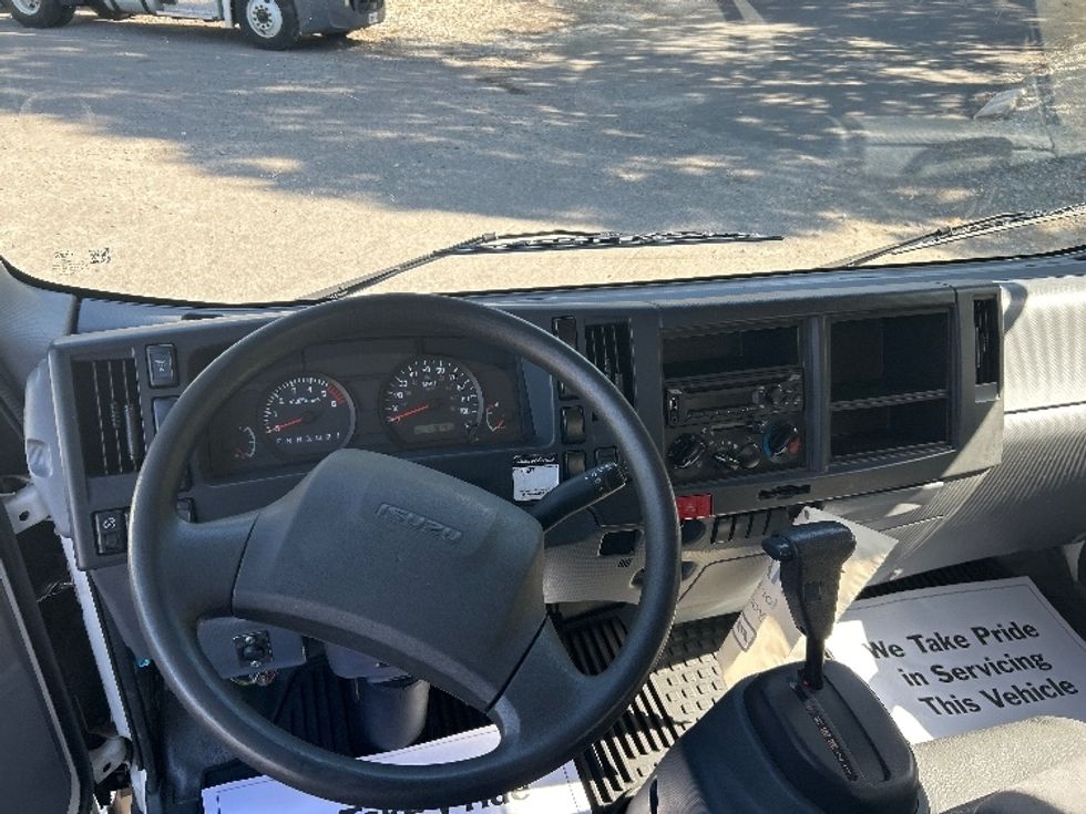 Light Duty Box Truck-Light and Medium Duty Trucks-Isuzu-2021-NPR EFI-Franklin-MA-119,834\n\t\tmiles-$ 34,750 - Image 18