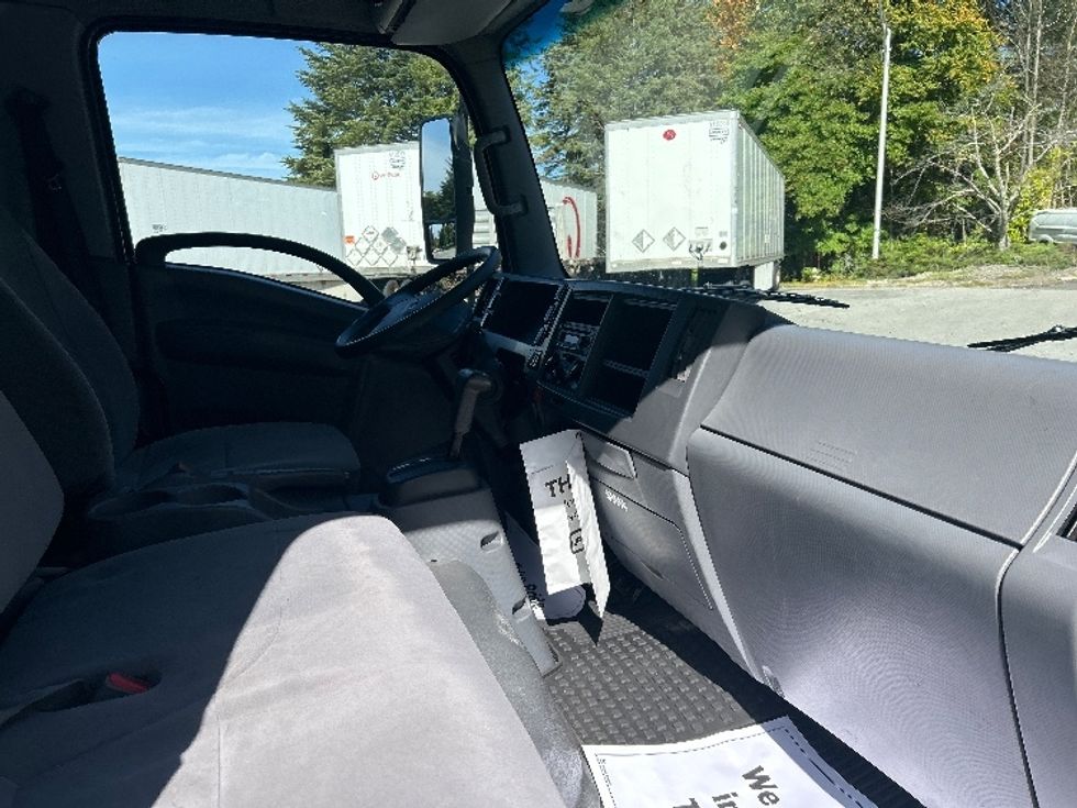 Light Duty Box Truck-Light and Medium Duty Trucks-Isuzu-2021-NPR EFI-Franklin-MA-119,834\n\t\tmiles-$ 34,750 - Image 22