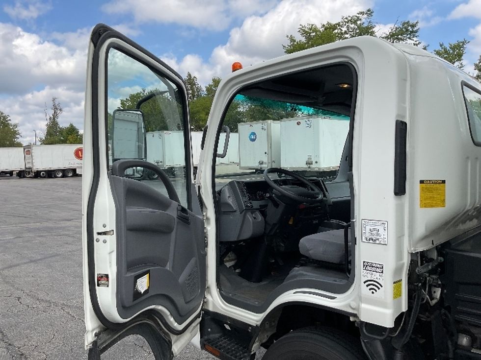 Light Duty Box Truck-Light and Medium Duty Trucks-Isuzu-2021-NPR EFI-Gahanna-OH-103,257\n\t\tmiles-$ 37,500 - Image 16