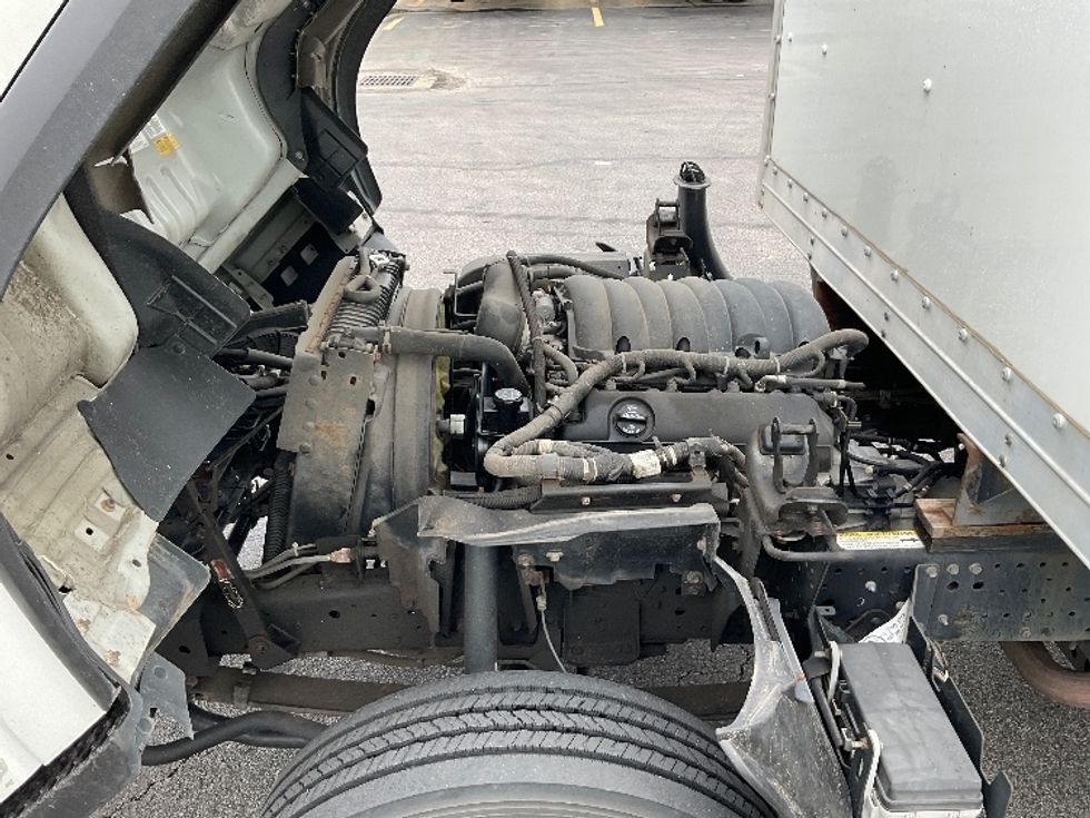 Light Duty Box Truck-Light and Medium Duty Trucks-Isuzu-2021-NPR EFI-Gahanna-OH-103,257\n\t\tmiles-$ 37,500 - Image 24