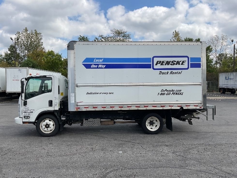 Light Duty Box Truck-Light and Medium Duty Trucks-Isuzu-2021-NPR EFI-Gahanna-OH-103,257\n\t\tmiles-$ 37,500 - Image 4
