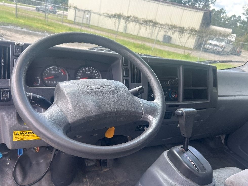 Light Duty Box Truck-Light and Medium Duty Trucks-Isuzu-2021-NPR EFI-Gainesville-FL-93,230\n\t\tmiles-$ 44,250 - Image 18