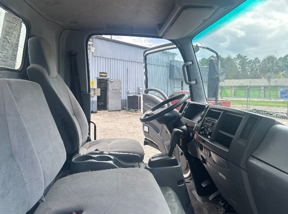 Light Duty Box Truck-Light and Medium Duty Trucks-Isuzu-2021-NPR EFI-Gainesville-FL-93,230\n\t\tmiles-$ 44,250 - Image 22