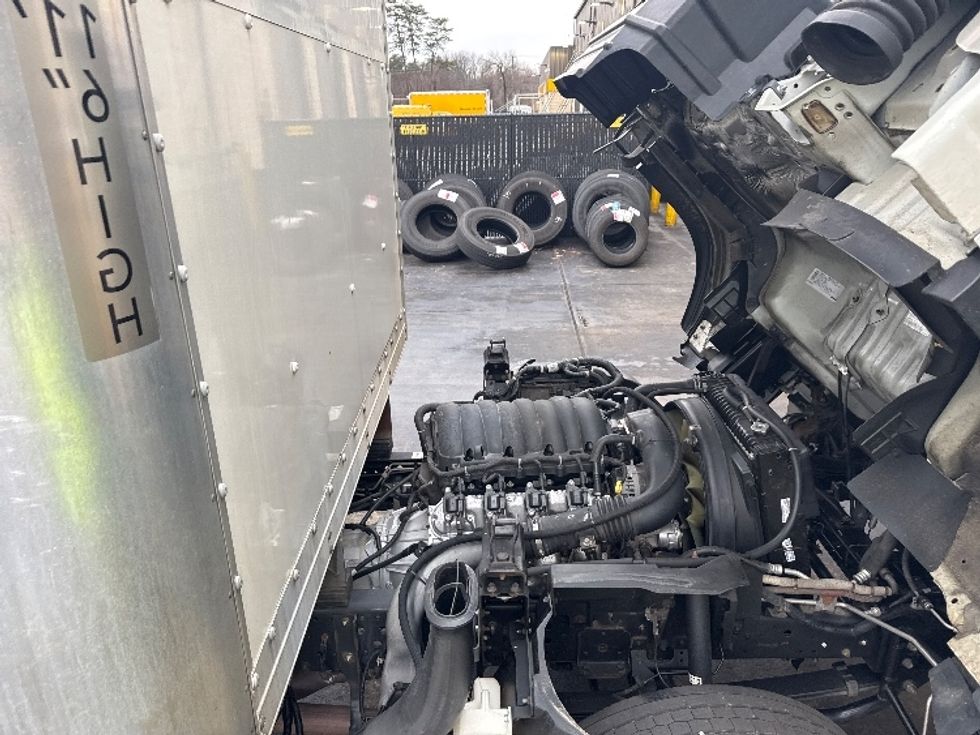Light Duty Box Truck-Light and Medium Duty Trucks-Isuzu-2021-NPR EFI-Gainesville-FL-93,230\n\t\tmiles-$ 44,250 - Image 23