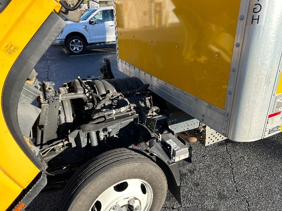 Light Duty Box Truck-Light and Medium Duty Trucks-Isuzu-2021-NPR EFI-Goshen-IN-110,278\n\t\tmiles-$ 32,500 - Image 24