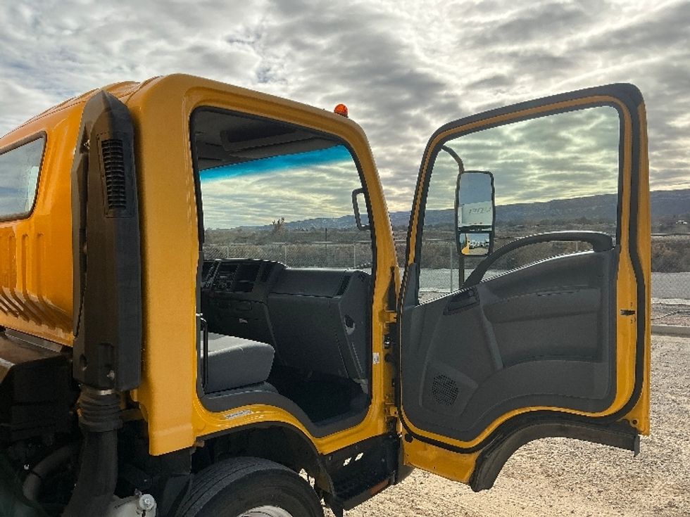 Light Duty Box Truck-Light and Medium Duty Trucks-Isuzu-2021-NPR EFI-Grand Junction-CO-90,270\n\t\tmiles-$ 40,750 - Image 19