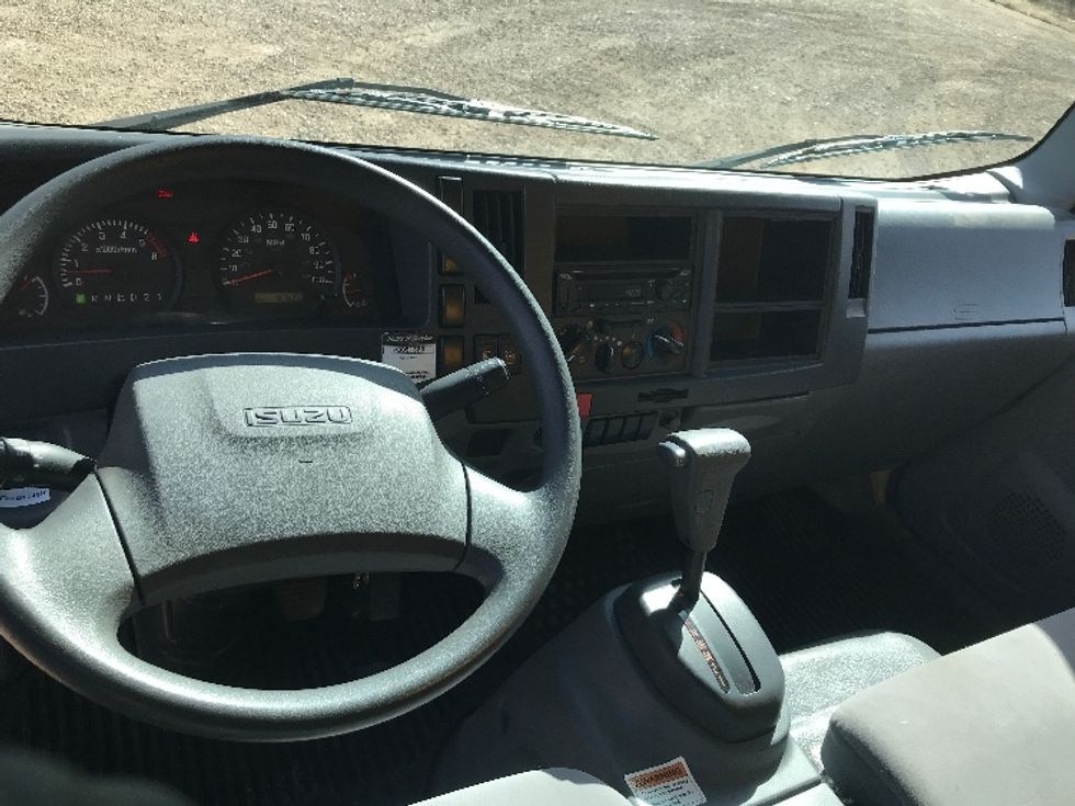 Light Duty Box Truck-Light and Medium Duty Trucks-Isuzu-2021-NPR EFI-Greeley-CO-76,761\n\t\tmiles-$ 45,500 - Image 18