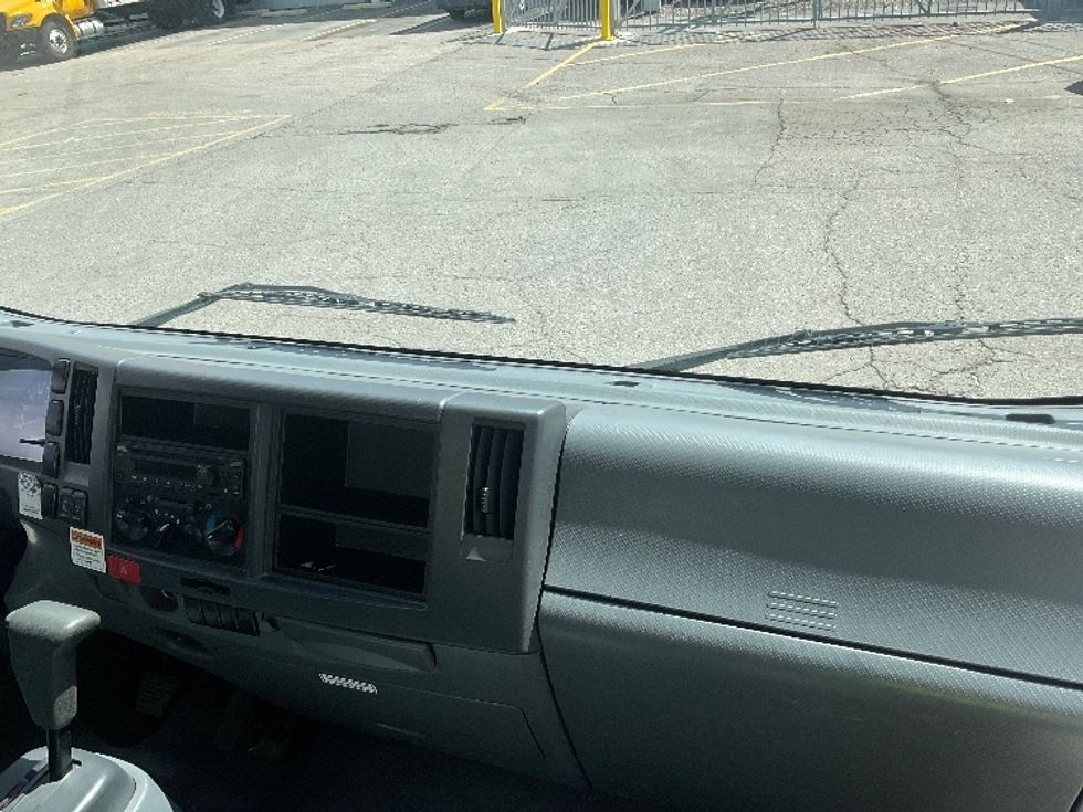 Light Duty Box Truck-Light and Medium Duty Trucks-Isuzu-2021-NPR EFI-Greeley-CO-97,463\n\t\tmiles-$ 42,500 - Image 21