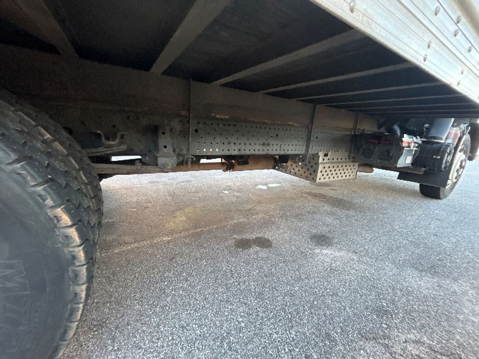 Light Duty Box Truck-Light and Medium Duty Trucks-Isuzu-2021-NPR EFI-Greenville-SC-113,357\n\t\tmiles-$ 39,000 - Image 14