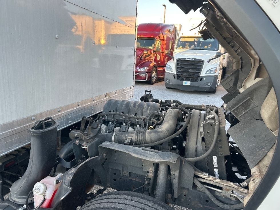 Light Duty Box Truck-Light and Medium Duty Trucks-Isuzu-2021-NPR EFI-Greenville-SC-113,357\n\t\tmiles-$ 39,000 - Image 24