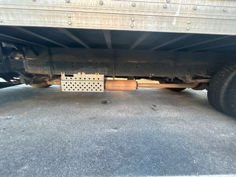 Light Duty Box Truck-Light and Medium Duty Trucks-Isuzu-2021-NPR EFI-Greenville-SC-113,357\n\t\tmiles-$ 39,000 - Image 5