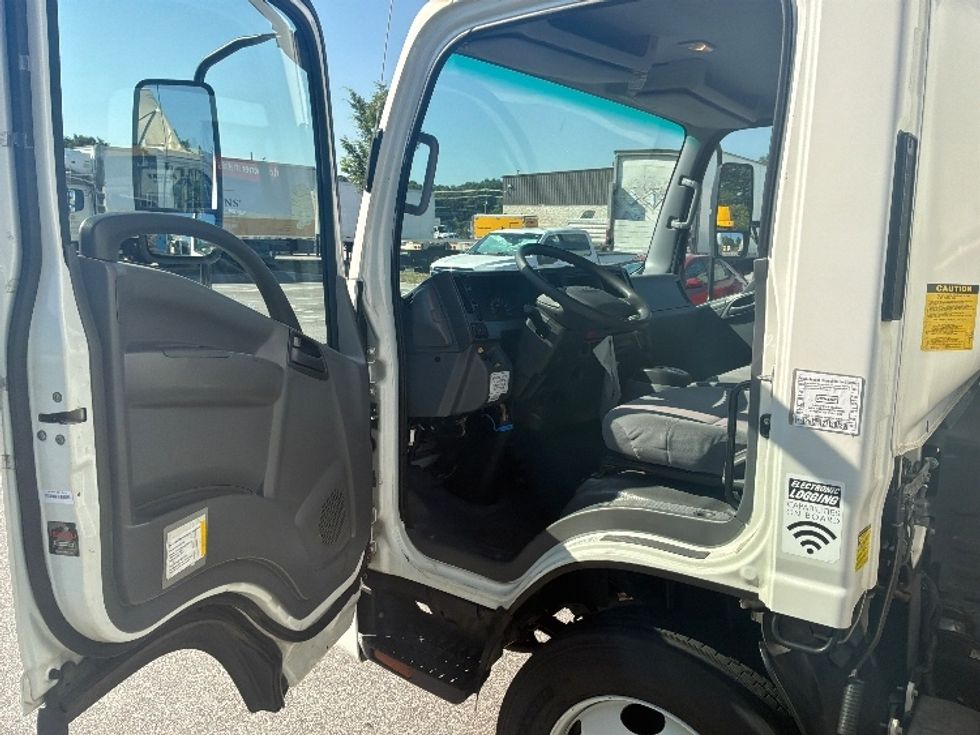 Light Duty Box Truck-Light and Medium Duty Trucks-Isuzu-2021-NPR EFI-Greenville-SC-139,201\n\t\tmiles-$ 36,250 - Image 16