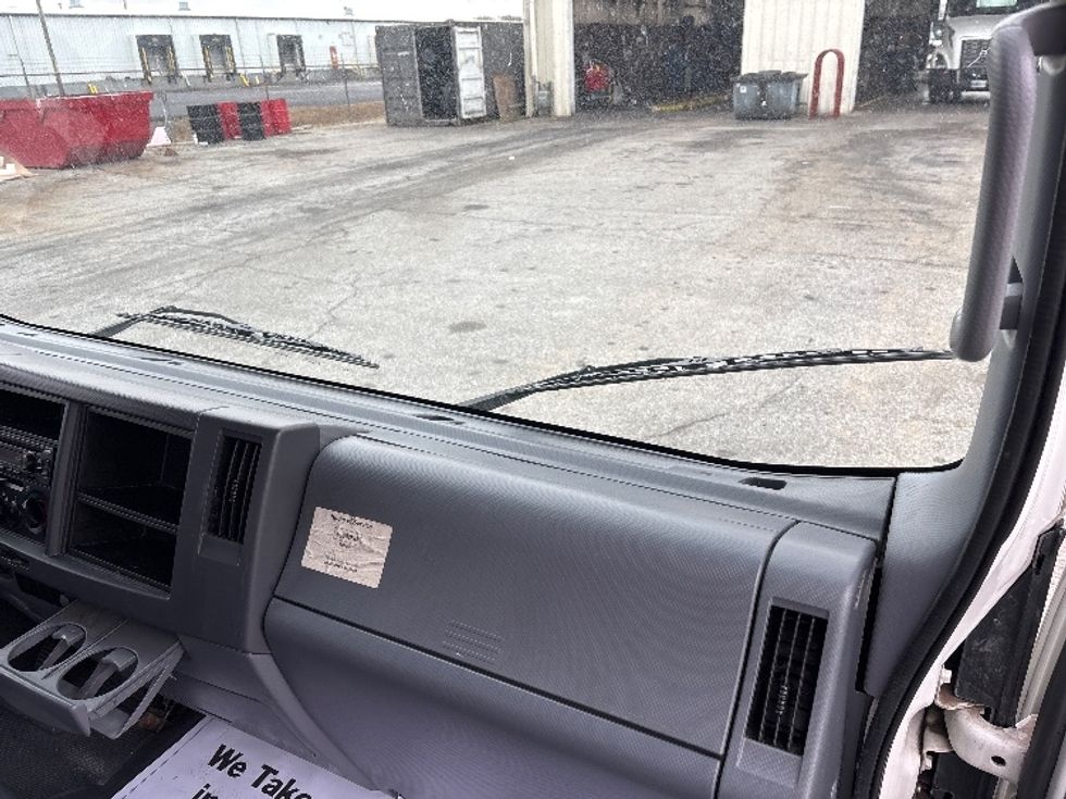 Light Duty Box Truck-Light and Medium Duty Trucks-Isuzu-2021-NPR EFI-Greer-SC-145,315\n\t\tmiles-$ 32,500 - Image 20