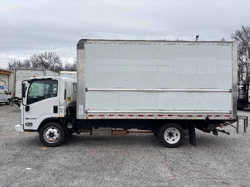 Light Duty Box Truck-Light and Medium Duty Trucks-Isuzu-2021-NPR EFI-Greer-SC-145,315\n\t\tmiles-$ 32,500 - Image 4
