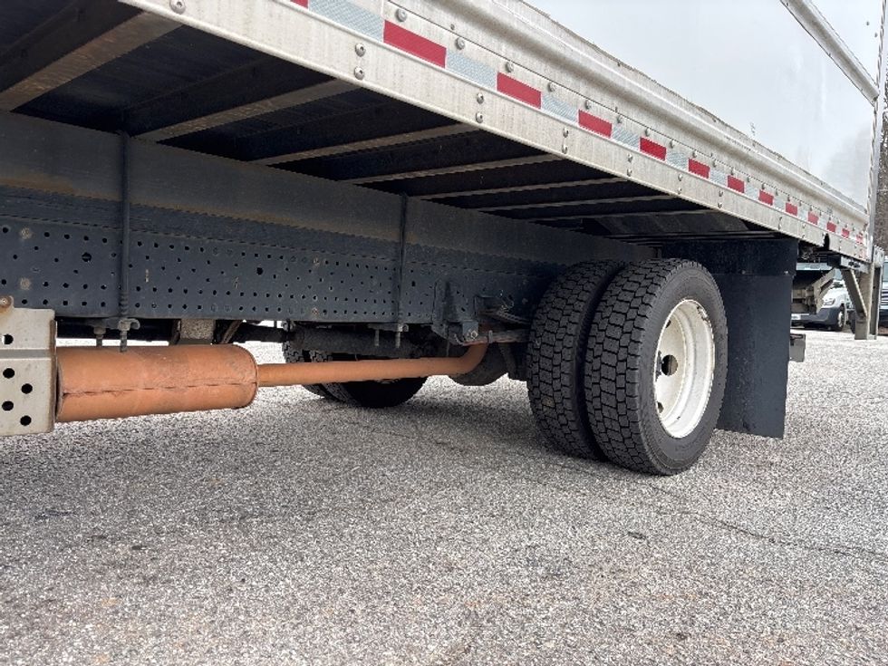 Light Duty Box Truck-Light and Medium Duty Trucks-Isuzu-2021-NPR EFI-Greer-SC-145,315\n\t\tmiles-$ 32,500 - Image 5