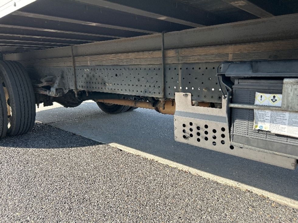 Light Duty Box Truck-Light and Medium Duty Trucks-Isuzu-2021-NPR EFI-Harahan-LA-103,782\n\t\tmiles-$ 37,500 - Image 14