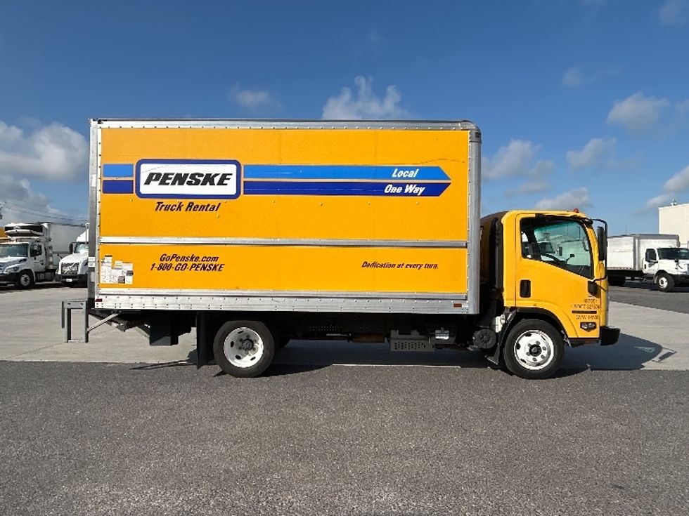 Light Duty Box Truck-Light and Medium Duty Trucks-Isuzu-2021-NPR EFI-Harahan-LA-103,782\n\t\tmiles-$ 37,500 - Image 15