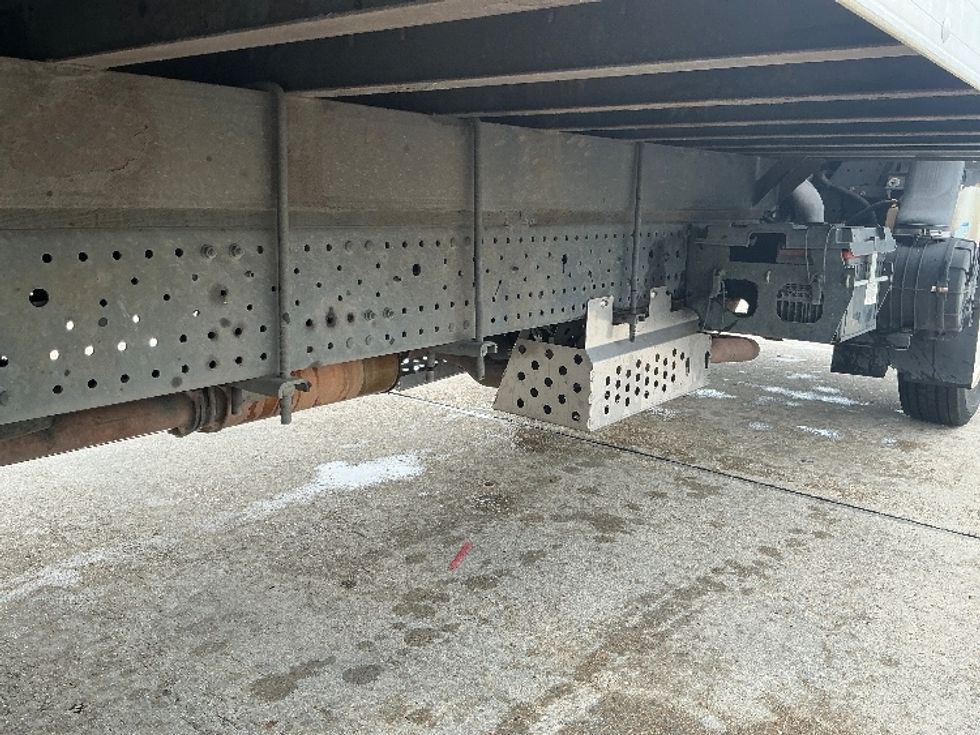 Light Duty Box Truck-Light and Medium Duty Trucks-Isuzu-2021-NPR EFI-Harahan-LA-107,056\n\t\tmiles-$ 38,750 - Image 14