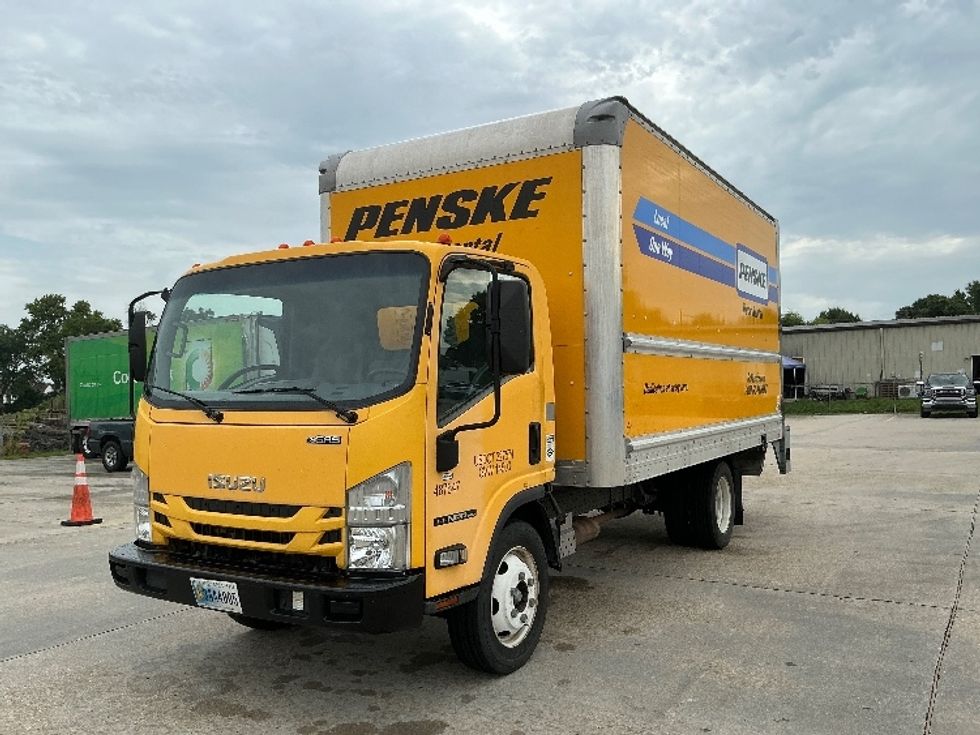 Light Duty Box Truck-Light and Medium Duty Trucks-Isuzu-2021-NPR EFI-Harahan-LA-107,056\n\t\tmiles-$ 38,750 - Image 3