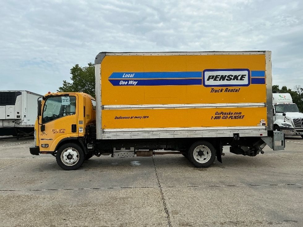 Light Duty Box Truck-Light and Medium Duty Trucks-Isuzu-2021-NPR EFI-Harahan-LA-107,056\n\t\tmiles-$ 38,750 - Image 4