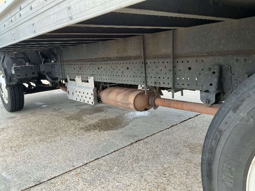 Light Duty Box Truck-Light and Medium Duty Trucks-Isuzu-2021-NPR EFI-Harahan-LA-107,056\n\t\tmiles-$ 38,750 - Image 5