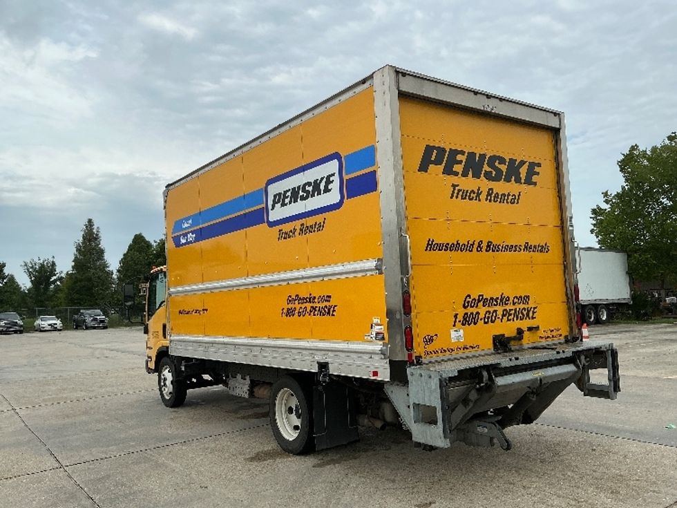 Light Duty Box Truck-Light and Medium Duty Trucks-Isuzu-2021-NPR EFI-Harahan-LA-107,056\n\t\tmiles-$ 38,750 - Image 6