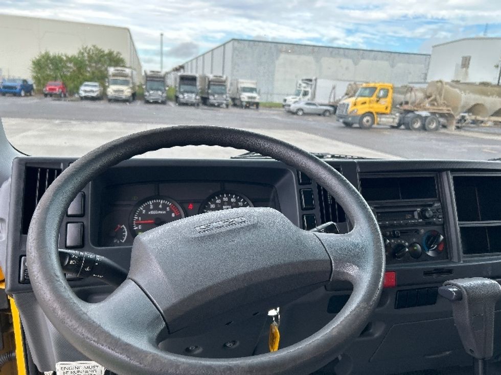 Light Duty Box Truck-Light and Medium Duty Trucks-Isuzu-2021-NPR EFI-Harahan-LA-119,464\n\t\tmiles-$ 35,750 - Image 18