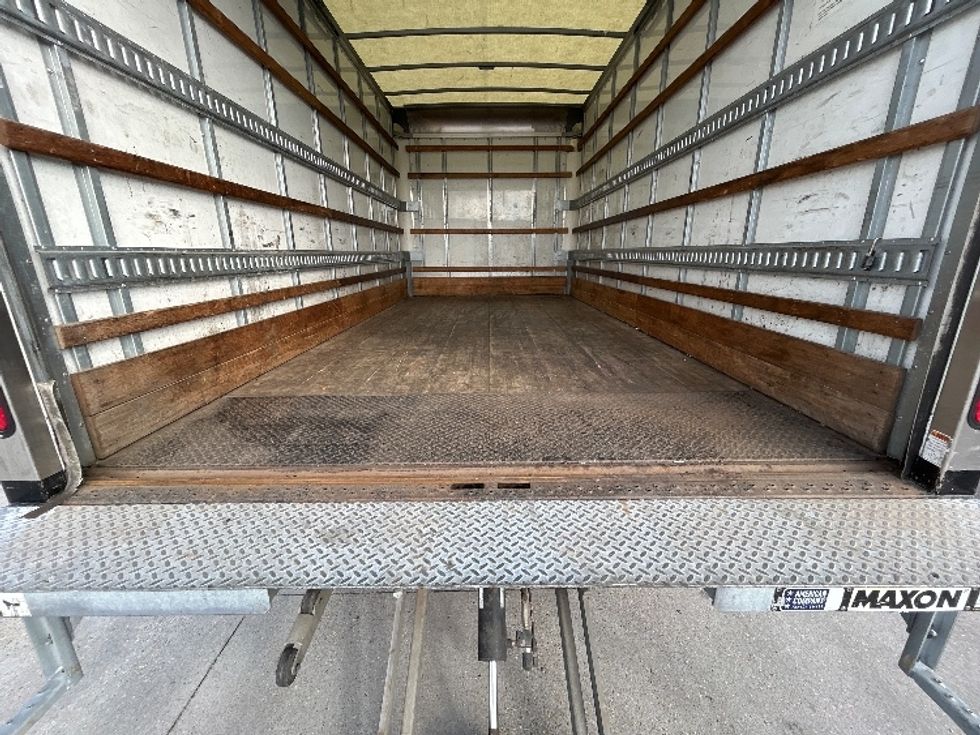 Light Duty Box Truck-Light and Medium Duty Trucks-Isuzu-2021-NPR EFI-Harahan-LA-86,066\n\t\tmiles-$ 39,750 - Image 10