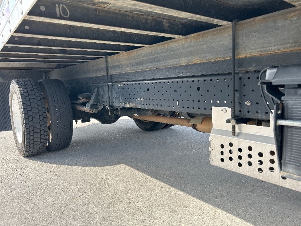 Light Duty Box Truck-Light and Medium Duty Trucks-Isuzu-2021-NPR EFI-Harahan-LA-86,066\n\t\tmiles-$ 39,750 - Image 14