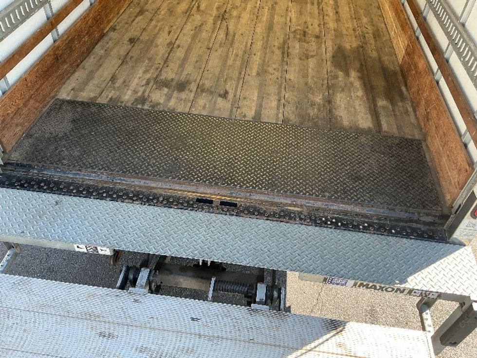 Light Duty Box Truck-Light and Medium Duty Trucks-Isuzu-2021-NPR EFI-Harrisburg-PA-101,802\n\t\tmiles-$ 41,500 - Image 10