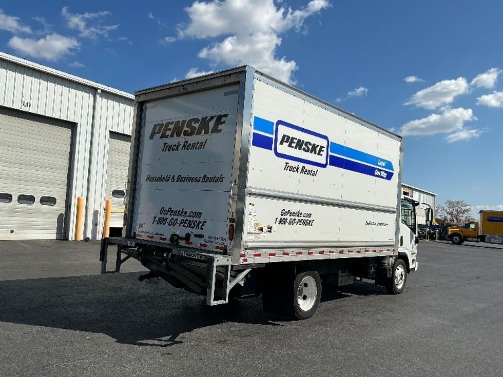 2021 Isuzu NPR photo 9