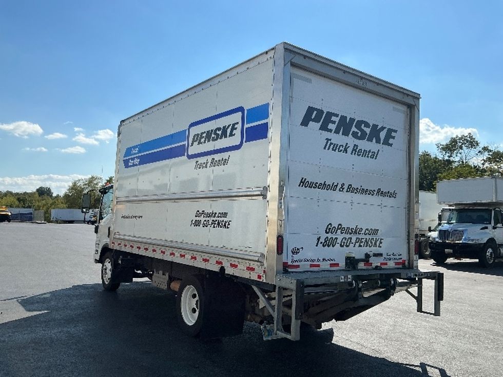 2021 Isuzu NPR photo 5