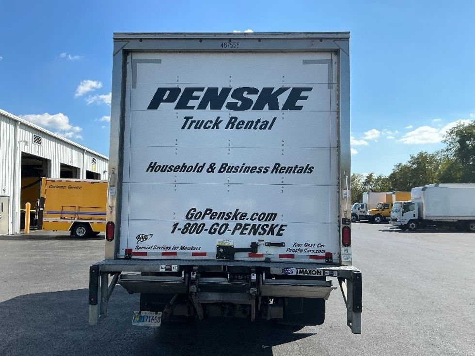 2021 Isuzu NPR photo 6