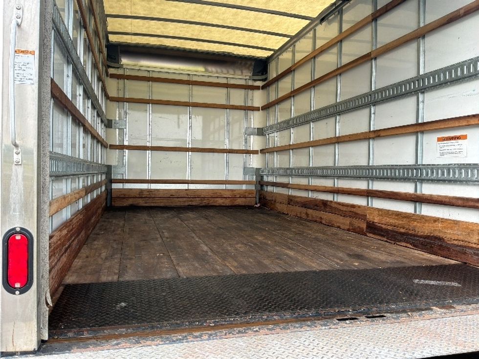 Light Duty Box Truck-Light and Medium Duty Trucks-Isuzu-2021-NPR EFI-Harrisburg-PA-50,834\n\t\tmiles-$ 45,750 - Image 12