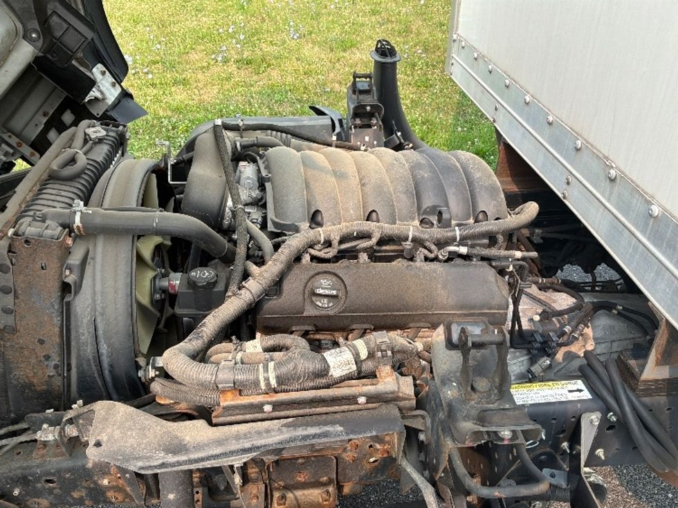 Light Duty Box Truck-Light and Medium Duty Trucks-Isuzu-2021-NPR EFI-Harrisburg-PA-50,834\n\t\tmiles-$ 45,750 - Image 24