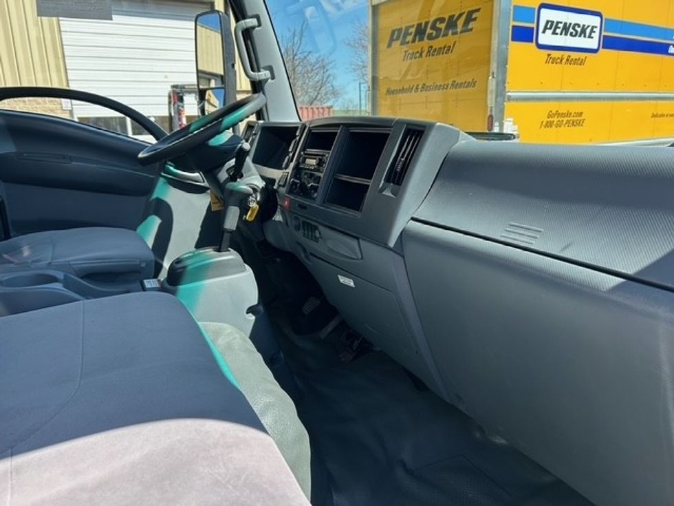 Light Duty Box Truck-Light and Medium Duty Trucks-Isuzu-2021-NPR EFI-Harrisburg-PA-85,296\n\t\tmiles-$ 40,250 - Image 17