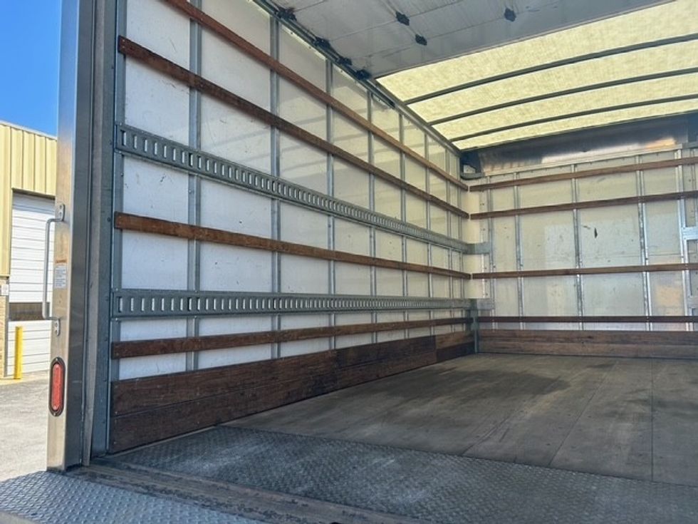 Light Duty Box Truck-Light and Medium Duty Trucks-Isuzu-2021-NPR EFI-Harrisburg-PA-85,296\n\t\tmiles-$ 40,250 - Image 8