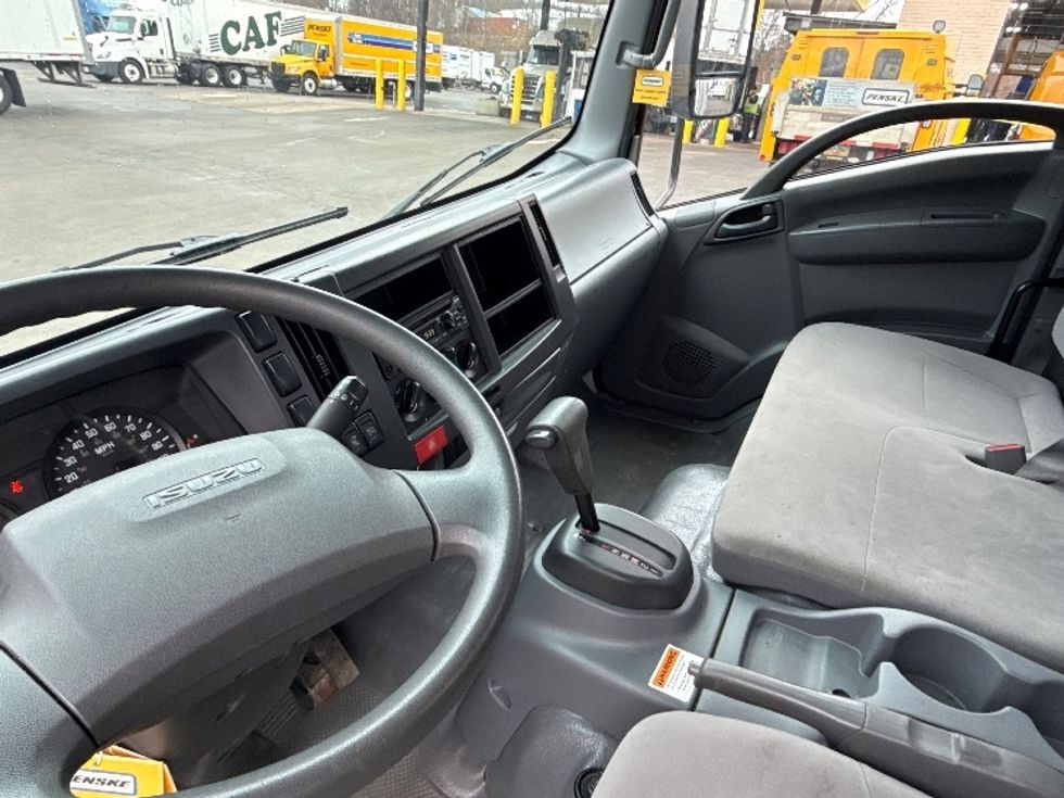 Light Duty Box Truck-Light and Medium Duty Trucks-Isuzu-2021-NPR EFI-Hazleton-PA-79,965\n\t\tmiles-$ 43,000 - Image 17