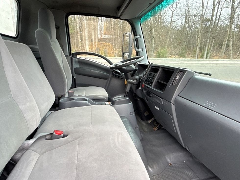 Light Duty Box Truck-Light and Medium Duty Trucks-Isuzu-2021-NPR EFI-Hazleton-PA-79,965\n\t\tmiles-$ 43,000 - Image 22