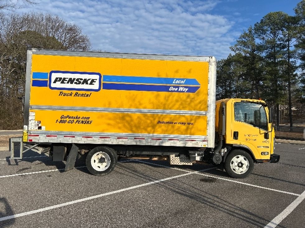 Light Duty Box Truck-Light and Medium Duty Trucks-Isuzu-2021-NPR EFI-Homewood-AL-112,466\n\t\tmiles-$ 36,500 - Image 15