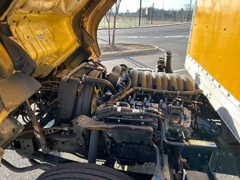 Light Duty Box Truck-Light and Medium Duty Trucks-Isuzu-2021-NPR EFI-Homewood-AL-112,466\n\t\tmiles-$ 36,500 - Image 24