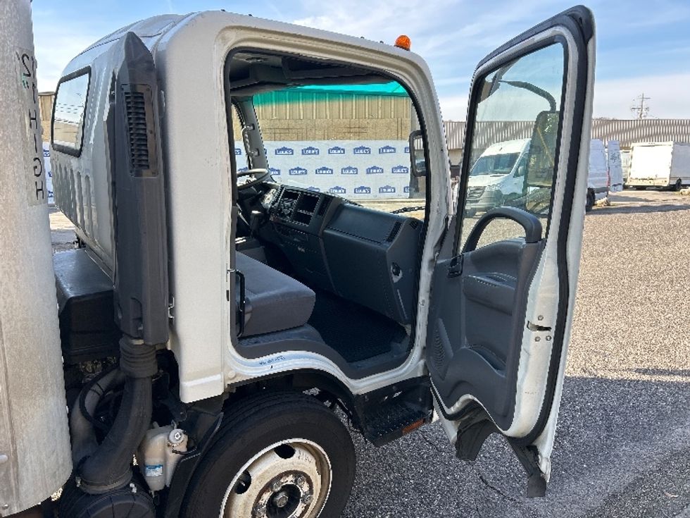 Light Duty Box Truck-Light and Medium Duty Trucks-Isuzu-2021-NPR EFI-Homewood-AL-143,947\n\t\tmiles-$ 32,000 - Image 20