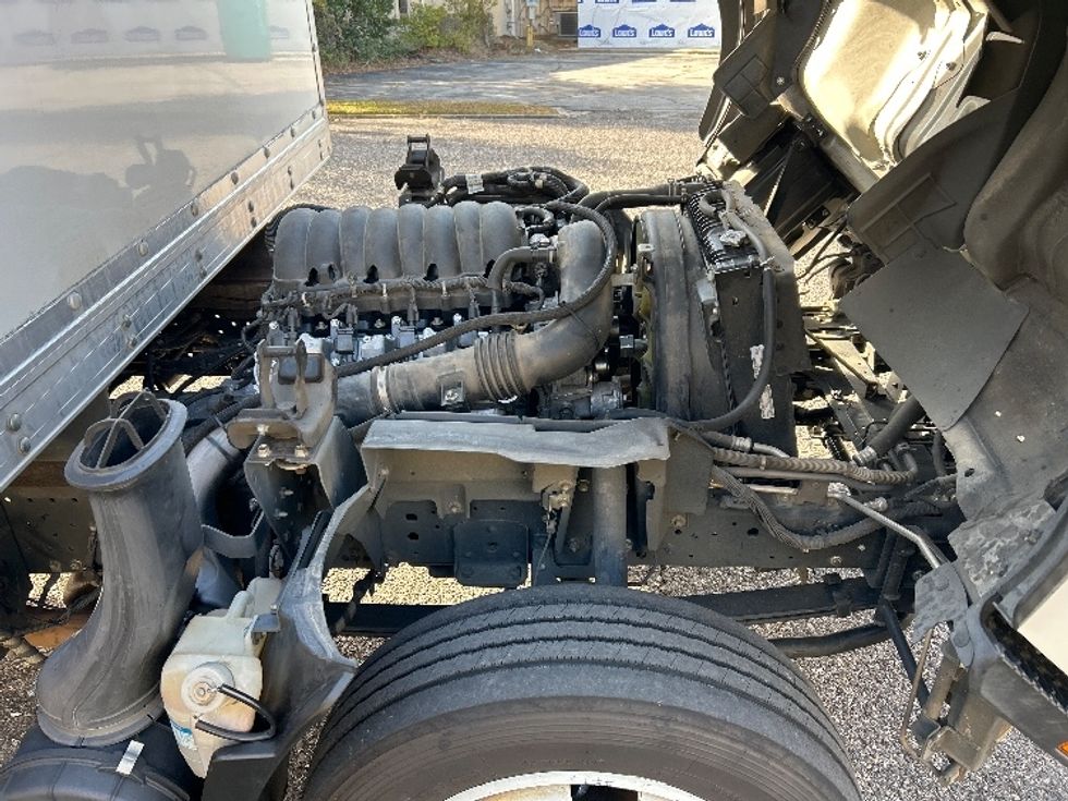 Light Duty Box Truck-Light and Medium Duty Trucks-Isuzu-2021-NPR EFI-Homewood-AL-143,947\n\t\tmiles-$ 32,000 - Image 23