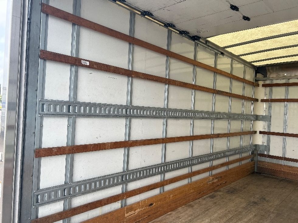 Light Duty Box Truck-Light and Medium Duty Trucks-Isuzu-2021-NPR EFI-Houston-TX-95,509\n\t\tmiles-$ 41,500 - Image 11