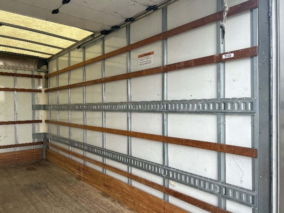 Light Duty Box Truck-Light and Medium Duty Trucks-Isuzu-2021-NPR EFI-Houston-TX-95,509\n\t\tmiles-$ 41,500 - Image 12