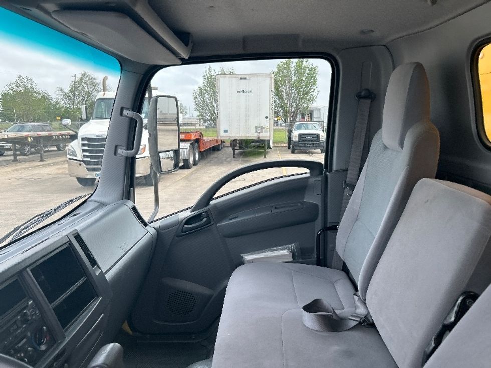 Light Duty Box Truck-Light and Medium Duty Trucks-Isuzu-2021-NPR EFI-Houston-TX-95,509\n\t\tmiles-$ 41,500 - Image 19