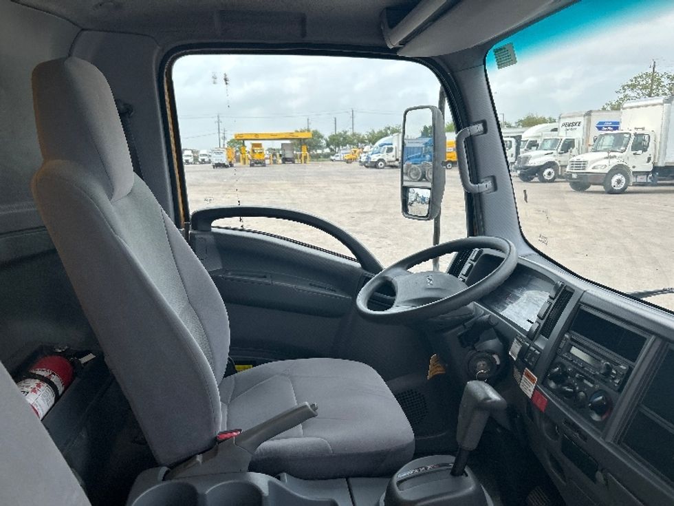 Light Duty Box Truck-Light and Medium Duty Trucks-Isuzu-2021-NPR EFI-Houston-TX-95,509\n\t\tmiles-$ 41,500 - Image 22