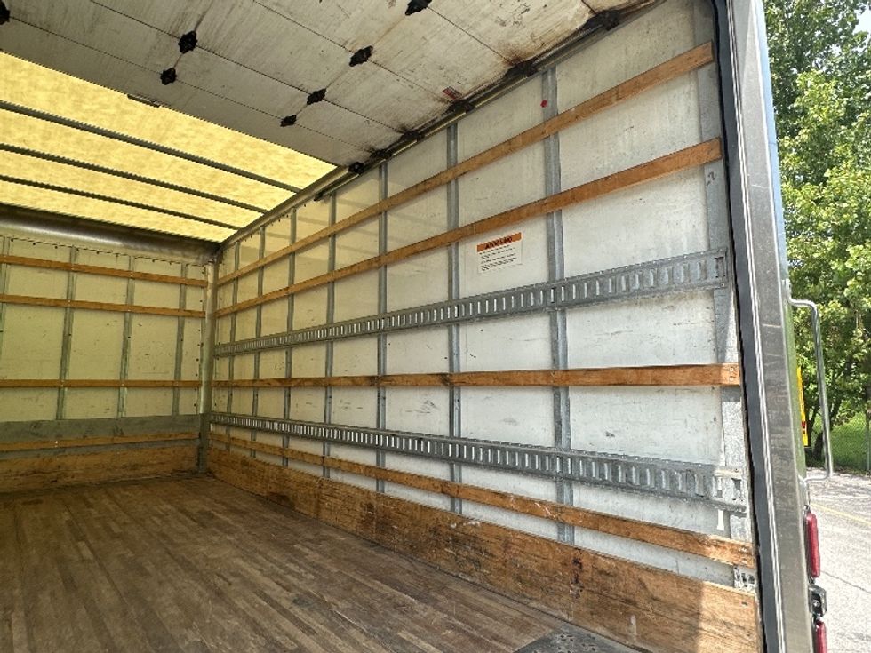 Light Duty Box Truck-Light and Medium Duty Trucks-Isuzu-2021-NPR EFI-Huntington-WV-107,370\n\t\tmiles-$ 37,000 - Image 12